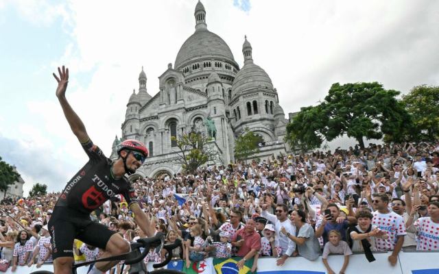 L'au revoir surprise de Julian Alaphilippe, un champion si populaire
