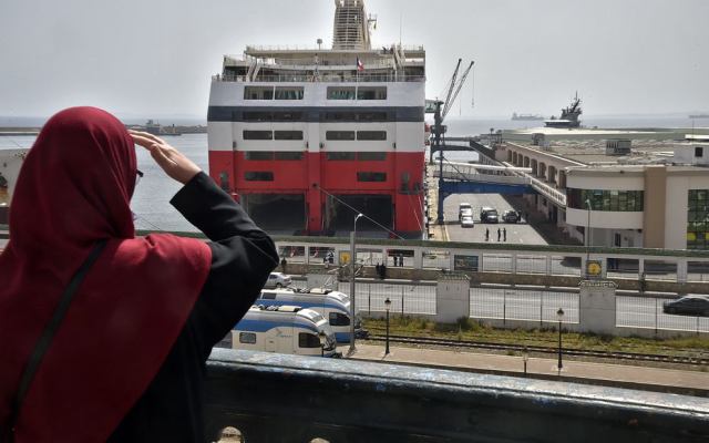 -Réouverture des frontières : la fin d'un long calvaire pour les Algériens de France ?