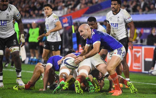 Le XV de France s'en sort sans gloire face aux Fidjiens