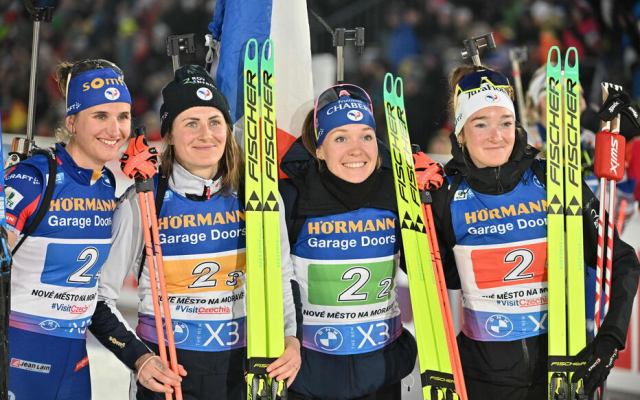 Les Bleues du biathlon lancent leur saison olympique dans une drôle d'ambiance