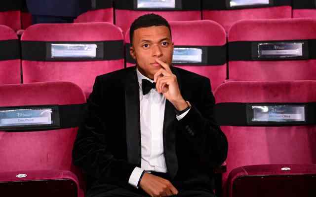 Kylian Mbappé, une deuxième place et des questions